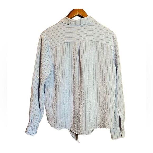 3 for $30! Umgee striped button shirt - Picture 12 of 13
